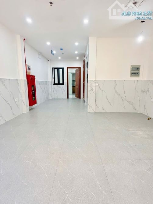 Bán gấp CCMN dòng tiền Ngọc Hồi ,7 tầng thang máy ,full nội thất ,mới koong giá 12.8 tỷ
