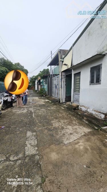 Np564 CẦN BÁN DÃY TRỌ NGAY SAU ĐÀI ĐỨC MẸ ĐẠI LỘ
