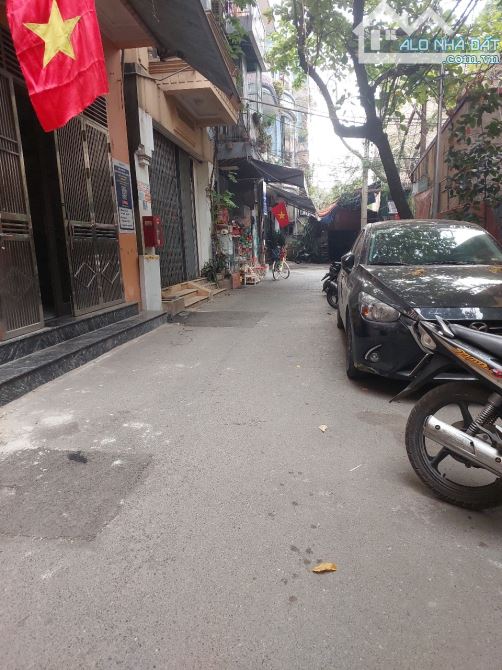 XEM LÀ KẾT EM NHÀ PHÂN LÔ, Ô TÔ TRÁNH, 2 THOÁNG, SÁT NGAY CÁC TRƯỜNG HỌC, TT THỂ THAO