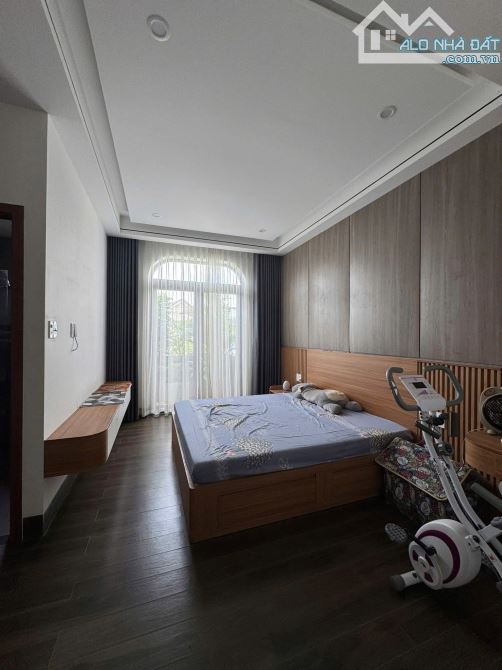 Bán nhà đẹp 4 tầng Mỹ An 4-view Công Viên-Ngũ Hành Sơn-Đà Nẵng
