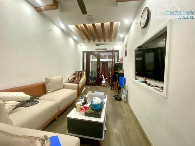 Siêu rẻ giá tốt cần bán chung cư Gamuda, Gelexia, Tam Trinh 65m2 gồm 2 ngủ, 2 vs, Giá 4.55