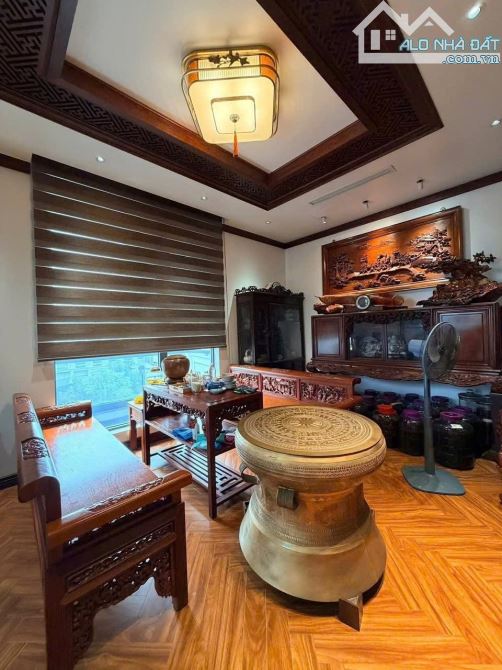 🏡 BIỆT THỰ CAO CẤP – BỂ BƠI TRONG NHÀ – THANG MÁY – FULL SMART HOME- SỞ DẦU, HỒNG BÀNG