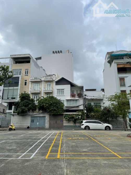 GIẢM 6 TỶ bán Villa vip khu công viên compound 226 Lê Văn Sỹ, Phường 1, Quận Tân Bình