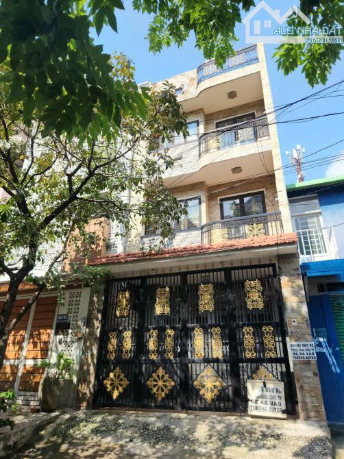 Bán đất tặng nhà 4 tầng Đặng Thùy Trâm P13, Bình Thạnh, DT 5x22 CN110m2, giá 14,5 tỷ