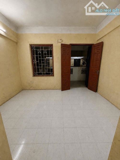 BÁN CHUNG CƯ NGUYỄN CẢNH DỊ ĐẠI KIM 40m GIÁ HƠN 2 TỶ SĐCC