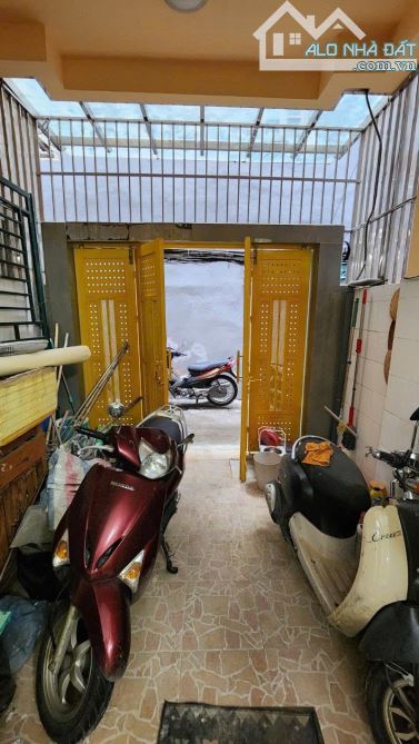 SIÊU PHẨM - TRUNG LIỆT - ĐỐNG ĐA - 52 M - 4 TẦNG - MẶT TIỀN 4 M - GIÁ 9,9 TỶ