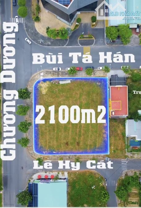 Quá rẻ! Lô 2.100m2 qh xây 20 tầng Góc 3 mặt tiền Sông Hàn đường Bùi Tá Hán-Chương Dương