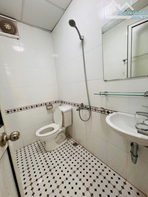 Cần Bán căn chubg cư 2 Ngủ 49/55M tại khu Tái Định Cư, Khuyến Lương giá 3 tỷ(TL)