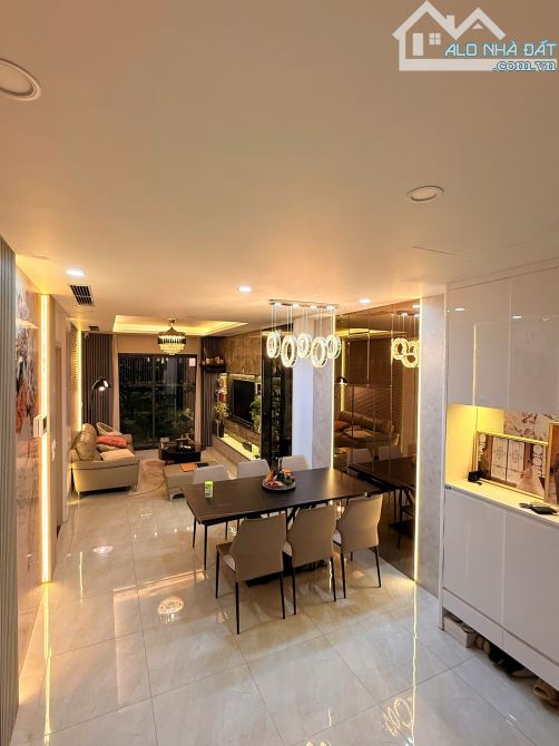 NHỈNH 8 TỶ - CĂN HỘ CAO CẤP FELIZ HOMES - TẦNG TRUNG - 97M2 ĐỦ NỘI THẤT HẠNG SANG