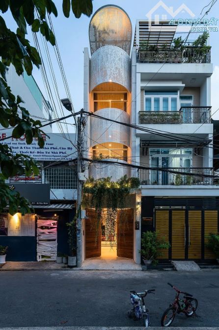 Nhà Hẻm Xe Hơi Lê Văn Sỹ, Quận 3 - 3.5x16m , 3 Tầng, Giá 12.5 tỷ