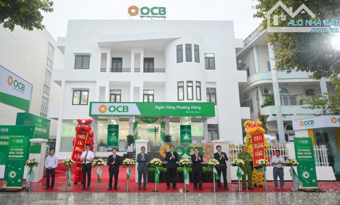 BÁN NHÀ GÓC 2MT 39-41 HOÀNG DIỆU, QUẬN 4, DT: 9 X 26 4TẦNG CHỈ 100 TỶ