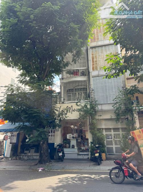 Bán nhà mặt tiền TK33/2 Nguyễn Cảnh Chân, Quận 1, giá 10 tỷX, 1 trệt 3 lầu, DT: 3mx11.5m