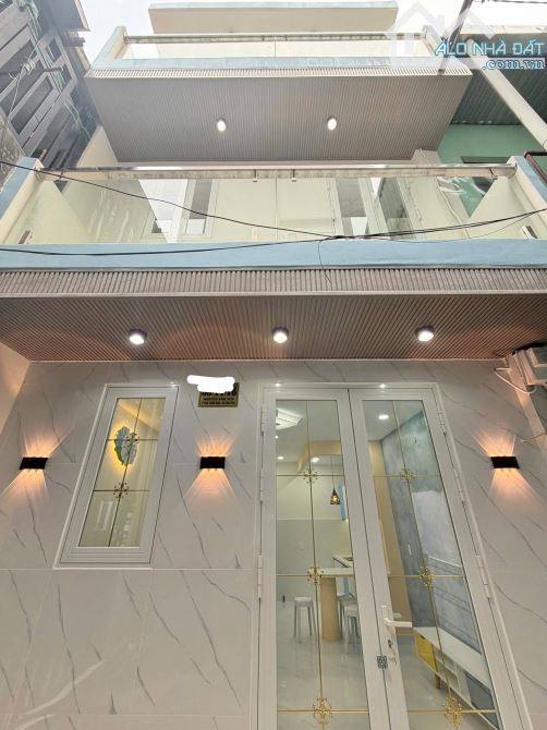 Bán nhà hẻm rộng Tô Hiệu,P.Tân Thới Hoà,Q.Tân Phú,dt: 4 x 7 nhà xây 2 lầu 3 Tỷ 18.