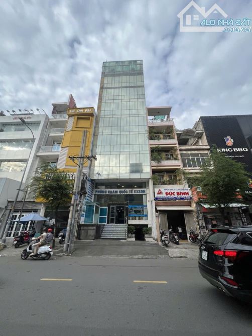 TÒA NHÀ MẶT PHỐ SƯ VẠN HẠNH NGAY VẠN HẠNH MALL QUẬN 10 - HẦM 10 TẦNG