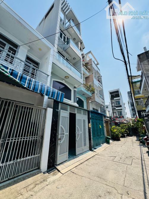 CHÍ 8.X TỶ (TL) - Xe Hơi Ngủ Nhà - Phan Văn Trị Giao Nơ Trang Long - 75M2 2 Tầng - Nở Hậu