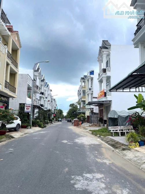 🏦 BÁN NHÀ 2 LẦU CAO CẤP ĐƯỜNG B12 KDC HƯNG PHÚ - TRỤC THÔNG SIÊU THỊ GO
