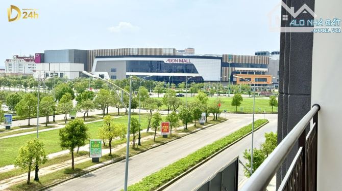 CĂN GÓC 5 TẦNG ĐƯỜNG VÕ NGUYÊN GIÁP, ĐỐI DIỆN SIÊU THỊ AEON MALL HUẾ, GIÁ 13TỶ6