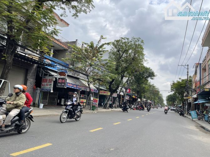 - Bán nhà cấp 4 lửng 2 mt đường Trần Cao Vân, Thanh Khê, DT 47M2 – Giá 7.5 TỶ TL.