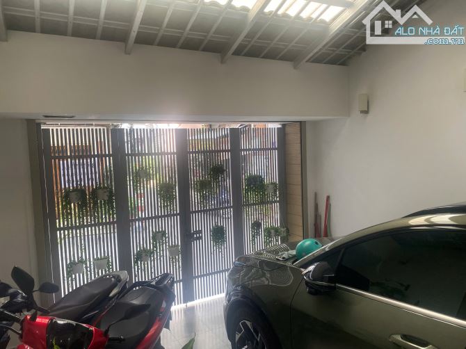 “TÂN BÌNH – NHÀ PHỐ 4 TẦNG BỀ THẾ 62m2 GARA OTO- SÂN THƯỢNG ĐẸP – 14,8 TỶ”
