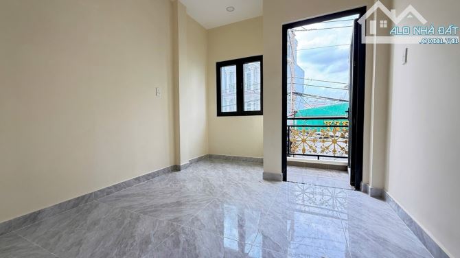 ✨ BÁN NHÀ MẶT TIỀN HUỲNH TẤN PHÁT – MỚI 3 TẦNG ST – 4PN – SỔ HỒNG RIÊNG – CHỈ 4 TỶ NHỈNH ✨
