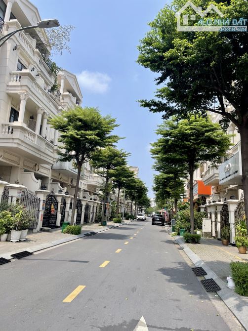 BIỆT THỰ CITYLAND PARK HILLS P10 GÒ VẤP- 5X20M, HẦM 4 LẦU, THANG MÁY – 25T.Ỷ