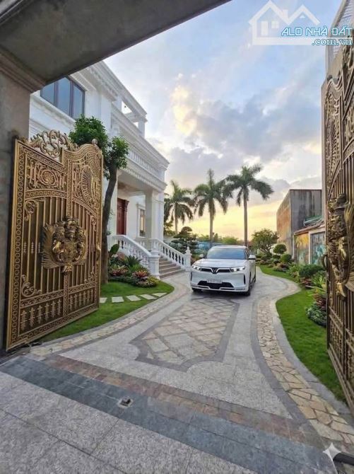 Bán biệt thự sân vườn 731m2 Thạnh Lộc 37, giá 29 tỷ tl mạnh