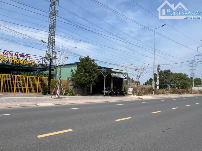 Bán nhà kho 10x47 đường S (võ nguyên giáp) gân đường 81 (truong chinh)