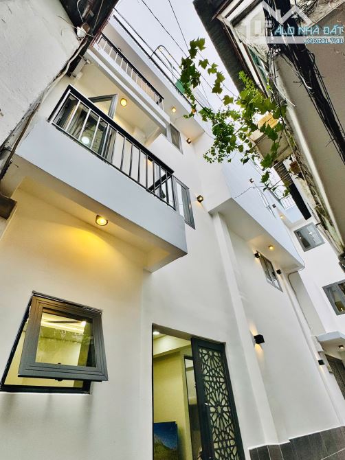 NHÀ MỚI, HẺM HOÀNG HOA THÁM, DT 10x4.1m, 4 TẦNG, 4 PHÒNG NGỦ, FULL NỘI THẤT, 5.9 TỶ