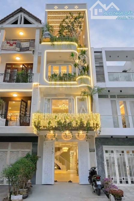 Bán Biệt thự 5 tầng, Nam Long - Thần tài lớn - thiết kế thông tầng, Pn master.
