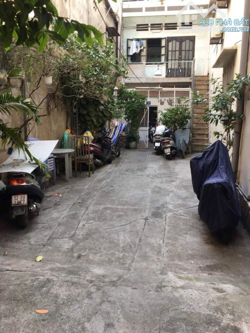 2.3 tỷ cho căn hộ nhỏ ngay trung tâm Quận 3, Phú Nhuận.