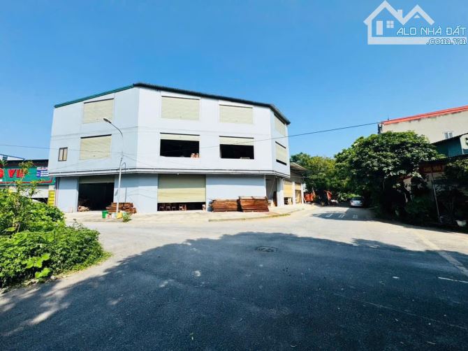 BÁN XƯỞNG 500m2 ĐÔNG ANH - ĐẤT CỤM CÔNG NGHIỆP - GẦN ĐƯỜNG DẪN CẦU TỨ LIÊN - SỔ HỒNG RIÊN