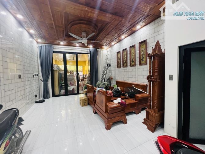 MTKD đường bùi văn ba Quận7, Nhà 5 tầng 4.8x17m, Giá 10 tỷ