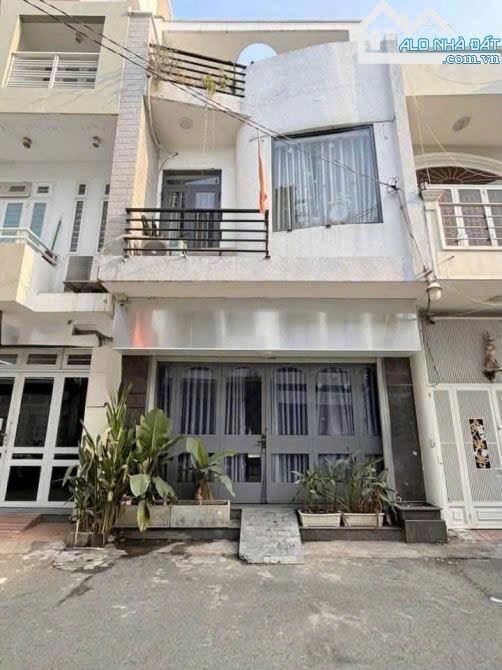 Chủ bán nhà Mặt tiền kinh doanh Hồ Xuân Hương, Q3 (DT hơn 83m2). Giá mong muốn 4Tỷ460 TL