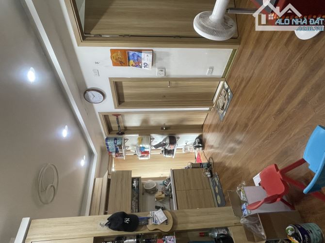 Chung cư mini Hoàng Hoa Thám, 50m2, full nội thất, nhỉnh 2 tỷ