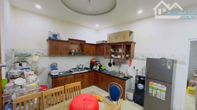 🎉🎉Chủ cần tiền bán nhanh nhà 2 tầng kiệt ô tô Nguyễn Duy Trinh- giá hợp lý để sở hữu