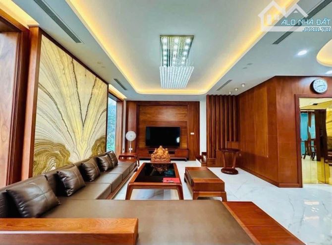 🔥 SIÊU PHẨM LÔ GÓC 216M² - TỌA ĐỘ KIM CƯƠNG TẠI VINHOMES IMPERIA HẢI PHÒNG 🔥