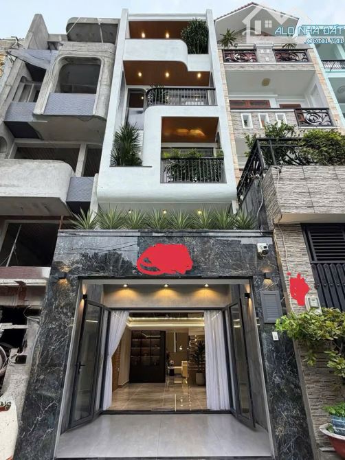 Chính Chủ Thiện Chí Muốn Bán Nhà Trên Đường Nguyễn Thành Ý,Quận 1.Giá 5tỷ650/72,85m2.SHR.