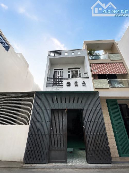 HIẾM TÔ HIẾN THÀNH P. HÒA HƯNG – 3,7 TỶ – 84,6M² – 3PN – HẺM 5,5M – XE 4 CHỖ – GẦN MẶT