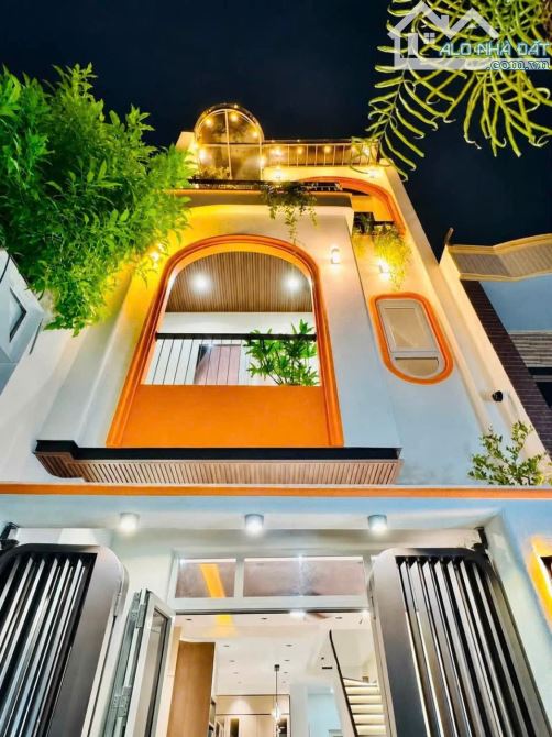 Siêu phẩm chợ Bà Chiểu 3 Tầng 4PN. Hơn 8T