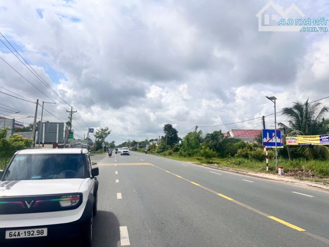 Bán biệt thư sát chợ Vinh Kim có thu nhập khu dân cư đông
