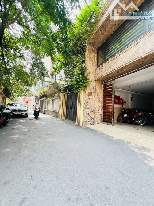 TÒA VP 9T THANG MÁY - 2 THOÁNG OTO TRÁNH KINH DOANH, DT 98M2 - MT 4.2M