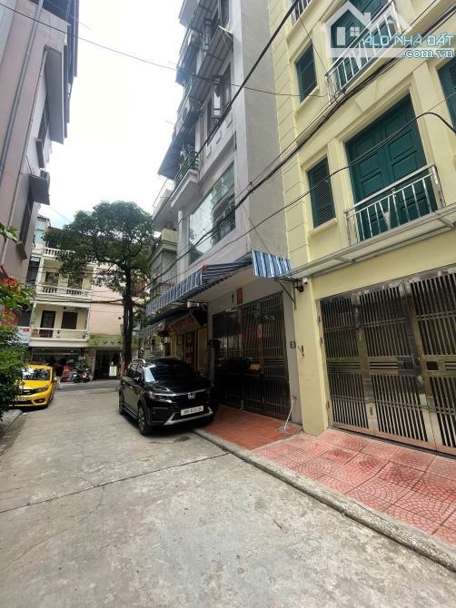 PHÂN LÔ RẺ NHẤT PHỐ NGHĨA ĐÔ 22 TỶ 70m 4 TẦNG MT 4,3m VỈA HÈ Ô TÔ TRÁNH NGHĨA ĐÔ CẦU GIẤY