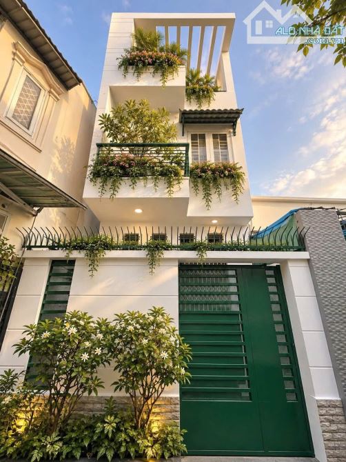 Nhà Hẻm Nhựa 6m Đặng Văn Ngữ, Phú Nhuận - Giá 3 Tỷ 550 / 4,5m x 15,5m. Sổ Sẵn Công Chứng