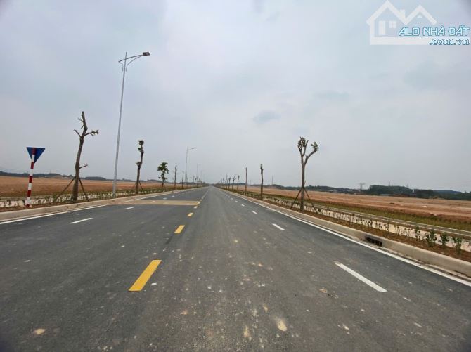 Chuyển nhượng ngay 10ha, sẵn mặt bằng Nam Đồng, Nam Sách Hải Dương chính chủ