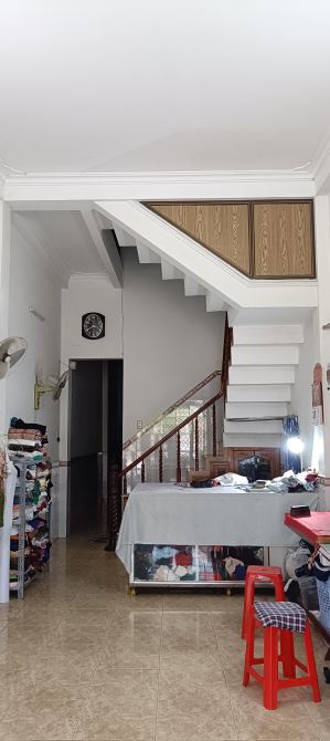 Chính chủ bán nhà mặt tiền kinh doanh đường lớn Nguyễn Thái Học, trung tâm phố biển QN