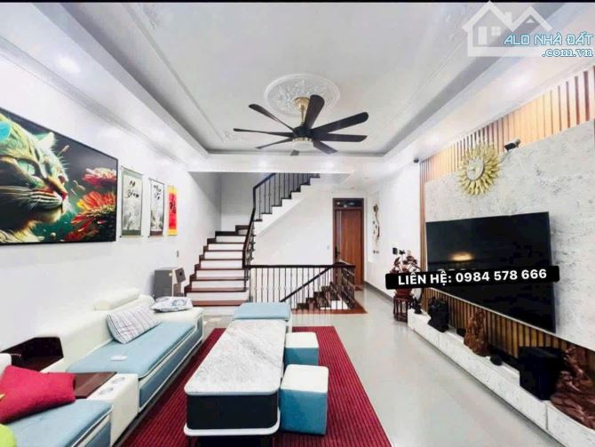 BÁN NHÀ 4 TẦNG KĐT KỲ ĐỒNG TP THÁI BÌNH. Giá hơn 5 tỷ tẹo