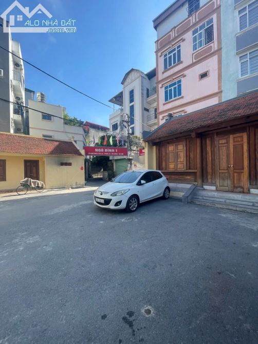 🏡 XALA HÀ ĐÔNG – 35M² x 5 TẦNG – Ô TÔ ĐỖ CỔNG – NHÀ DÂN XÂY KIÊN CỐ