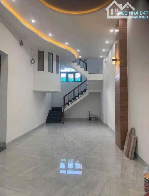 Bán dãy trọ cao cấp mới đang cho thuê full 14 phòng. khu Nguyễn Thị Định. dt 90m2. 6 tỷ x