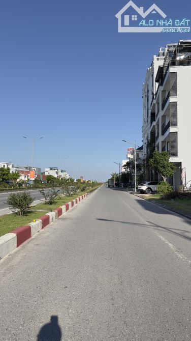 🇻🇳 BÁN ĐẤT MẶT ĐƯỜNG BÙI VIỆN – HẢI AN * 📍 Vị trí: Ngay đèn đỏ Lũng Đông –