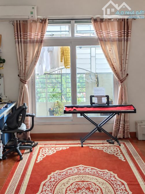 BÁN CHUNG CƯ KĐT ĐỀN LỪ – HOÀNG MAI 55M² – 2PN – 1PK – BẾP – VS NỘI THẤT CƠ BẢN – Ở NGAY M